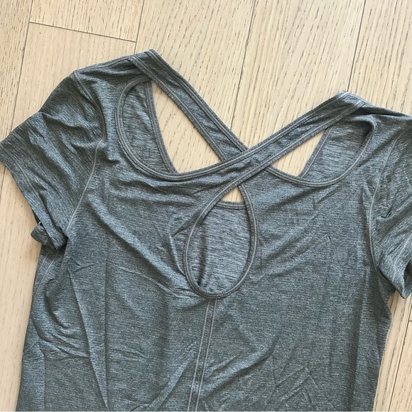 Lululemon Cross-back Tee - Picture 5 of 6